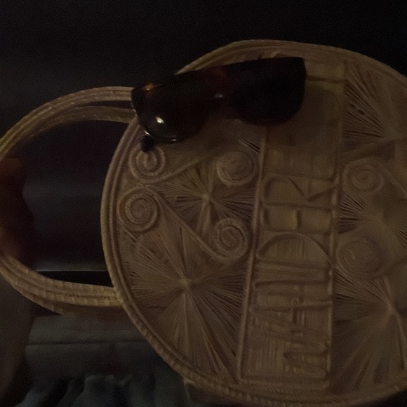 Wonderlust handmade bag The art work on this item is a summer must have. - Picture 7 of 7